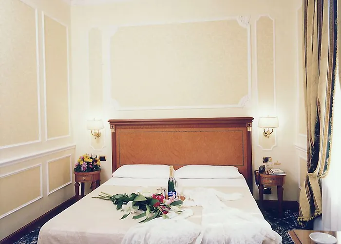 Dei Consoli Vaticano Otel