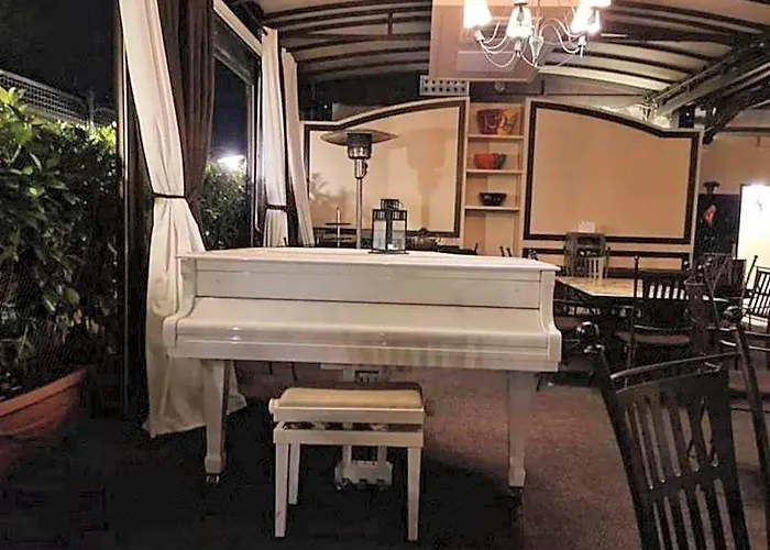 Dei Consoli Vaticano 4* Roma